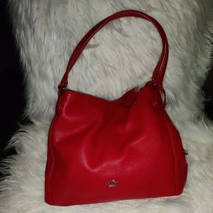 Shoulder handbag